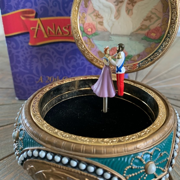 Anastasia-Rare Nicholas & Alexandra Music Box by San Francisco Music Box Co-1997 - Picture 5 of 12